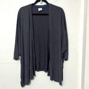 Van Winkle and Co. Women’s Open Cardigan